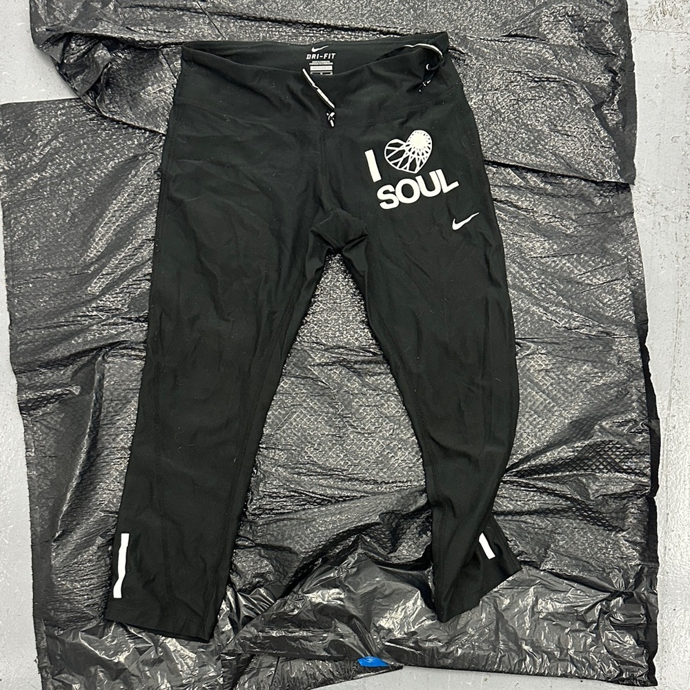 Nike Kids Black 'I Love Soul' Leggings